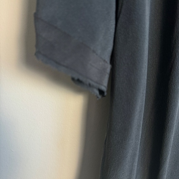 7 For All Mankind Women's 100% Silk Short Sleeve Oversized Top Small Tie Waist - Picture 3 of 13